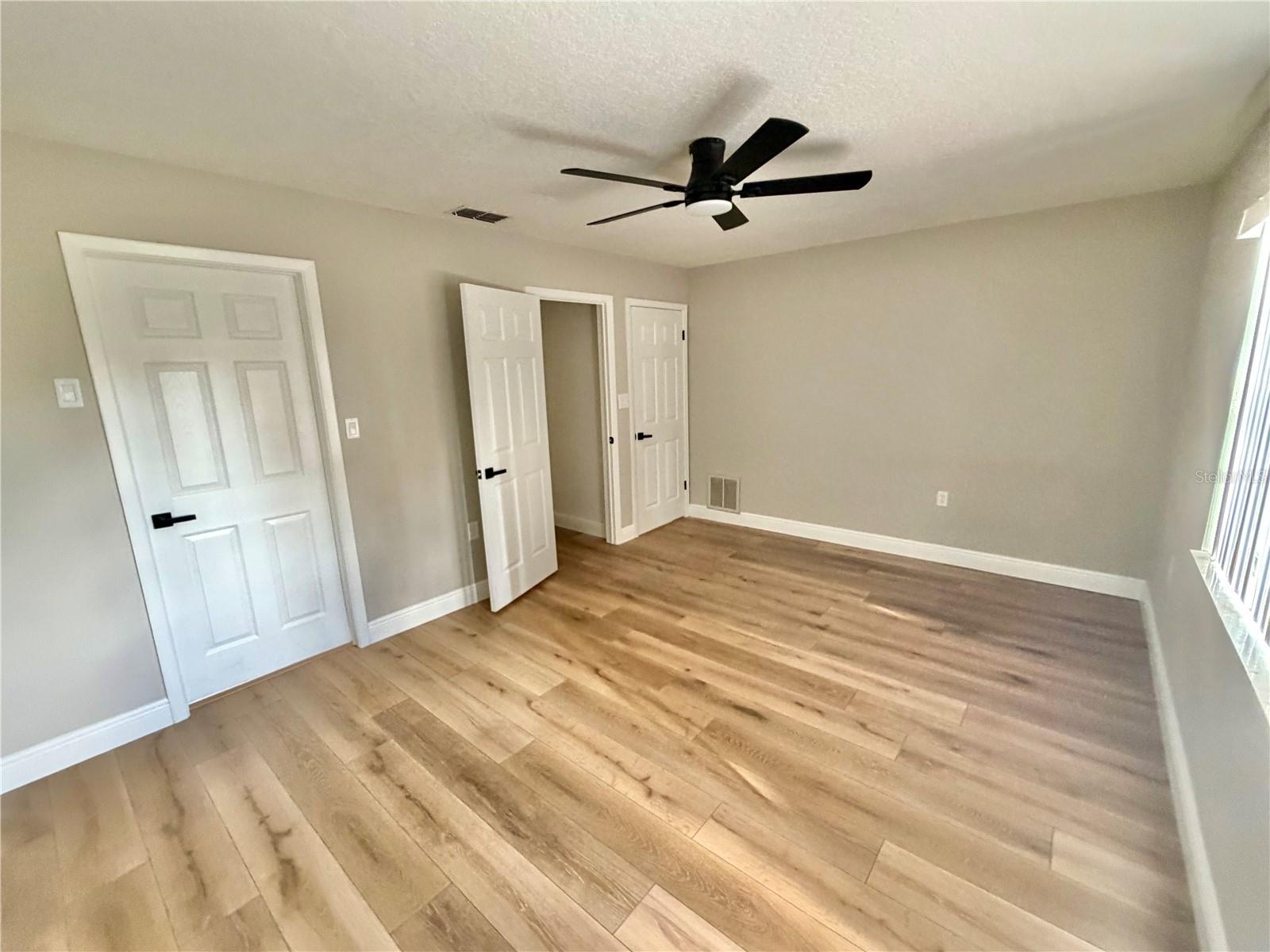 1202 MANDARIN DR — photo 26