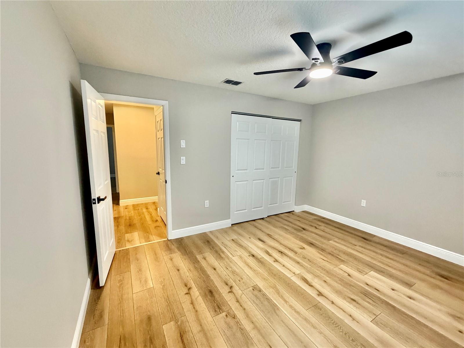 1202 MANDARIN DR — photo 30