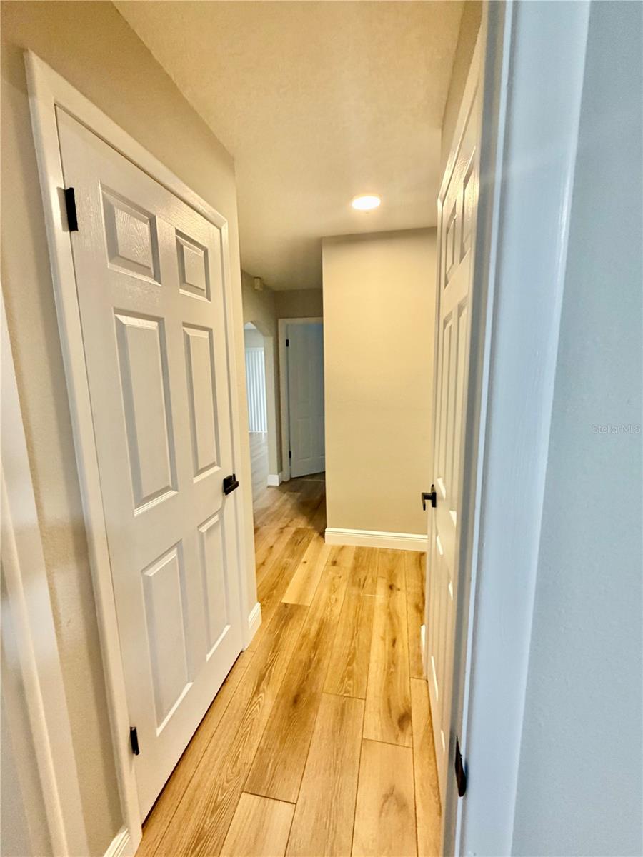1202 MANDARIN DR — photo 34