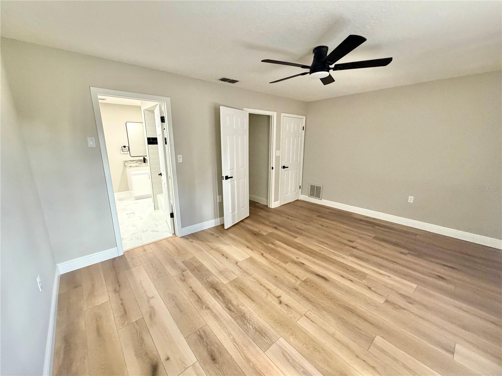 1202 MANDARIN DR — photo 20