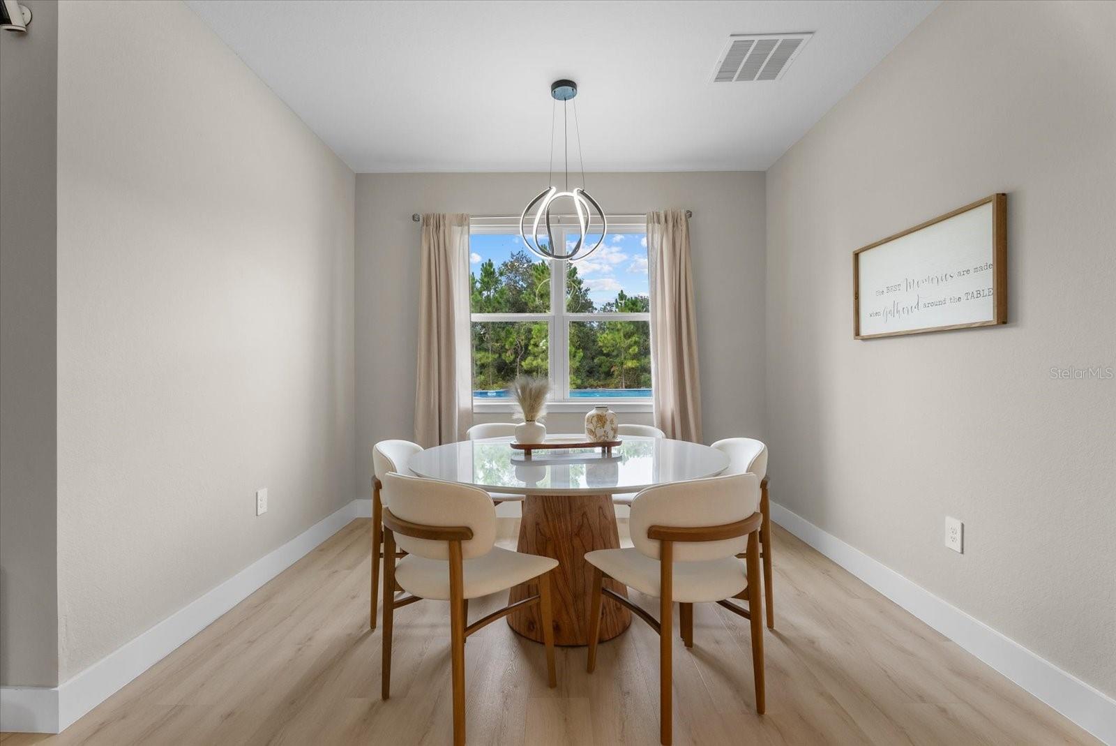 5587 FARMINGTON AVE — photo 15