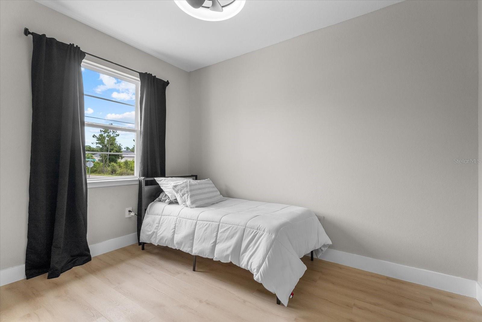 5587 FARMINGTON AVE — photo 5
