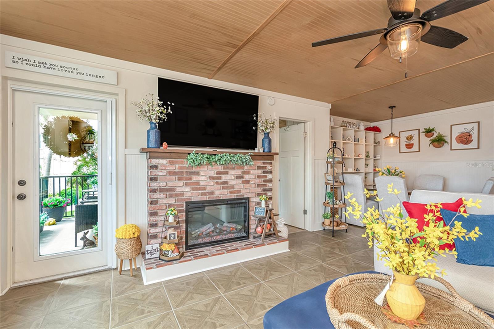5220 BRITTANY DR S #201 — photo 24