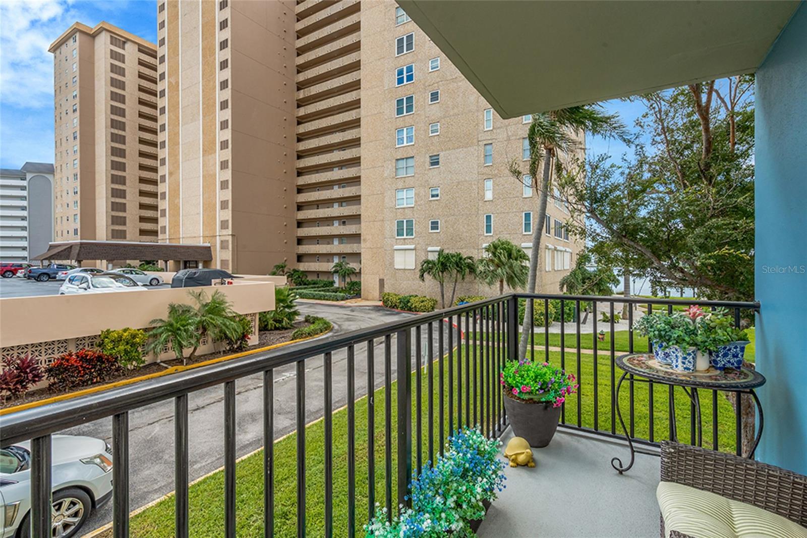5220 BRITTANY DR S #201 — photo 3