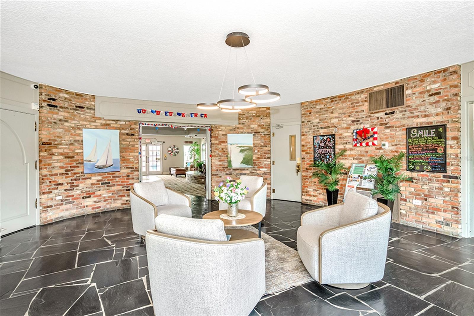 5220 BRITTANY DR S #201 — photo 49