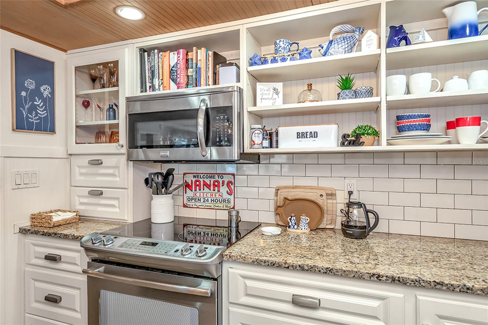 5220 BRITTANY DR S #201 — photo 19