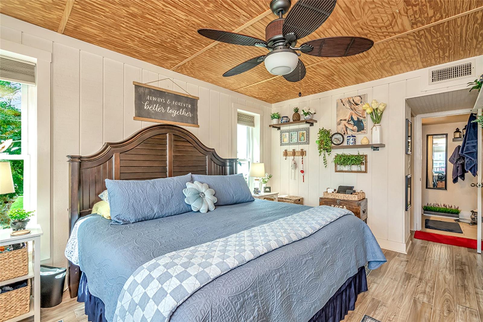 5220 BRITTANY DR S #201 — photo 26