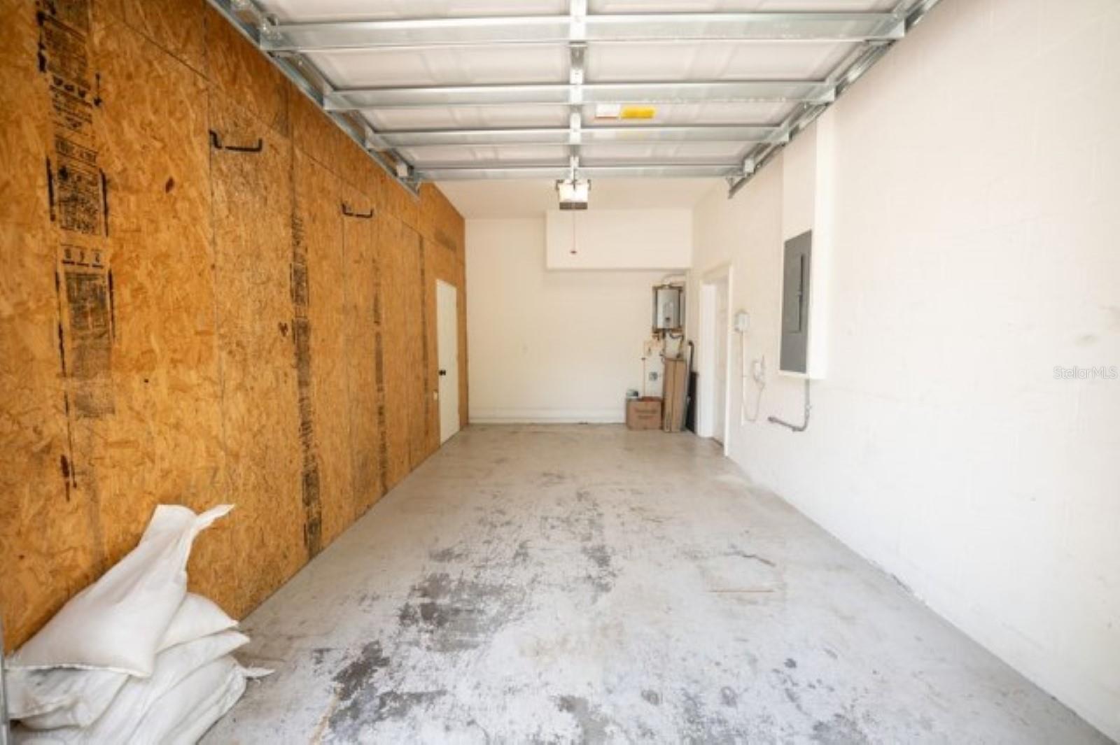 3915 W KENSINGTON AVE — photo 49