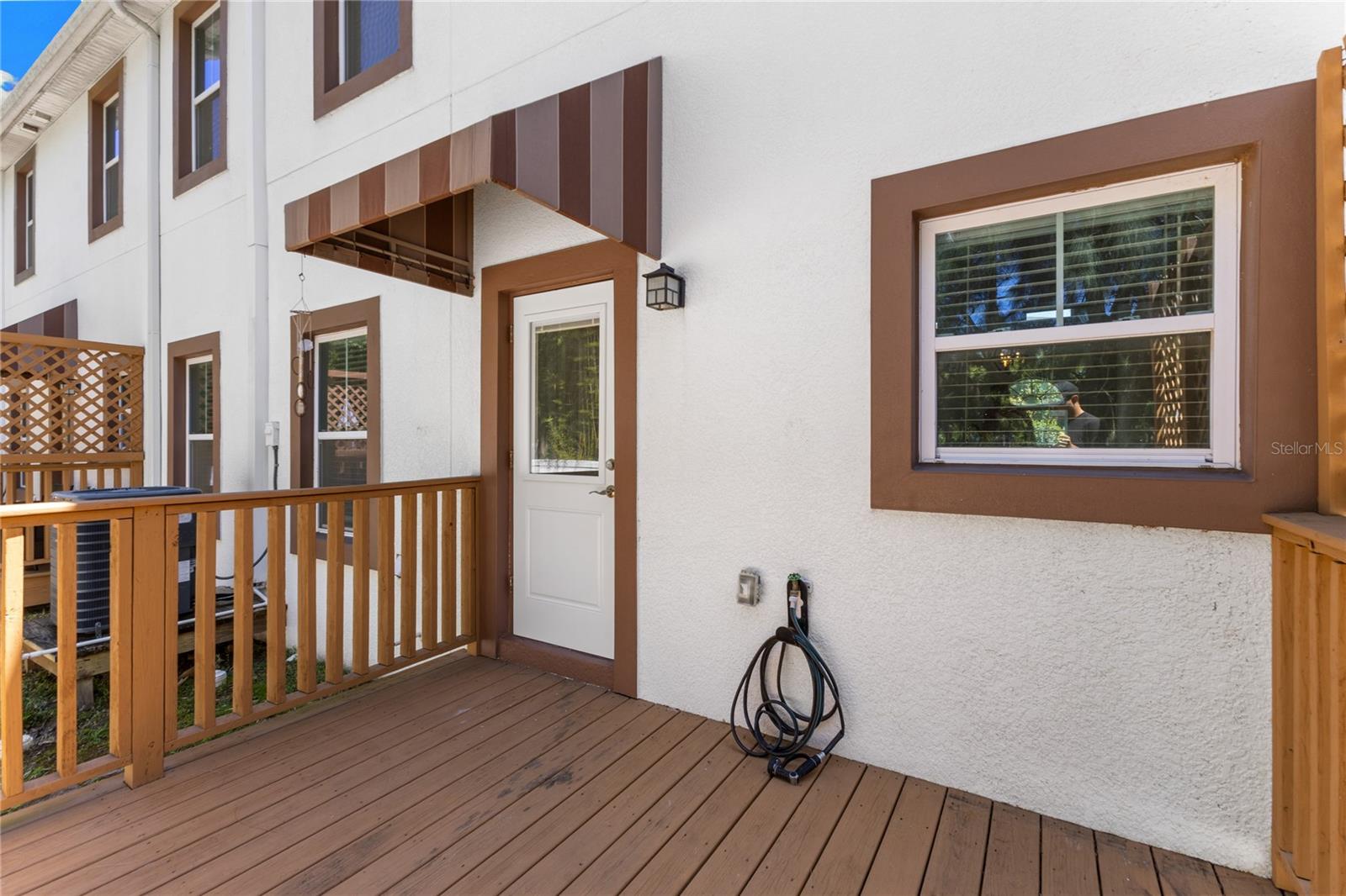 8702-8708 KENYON VIEW CT — photo 28