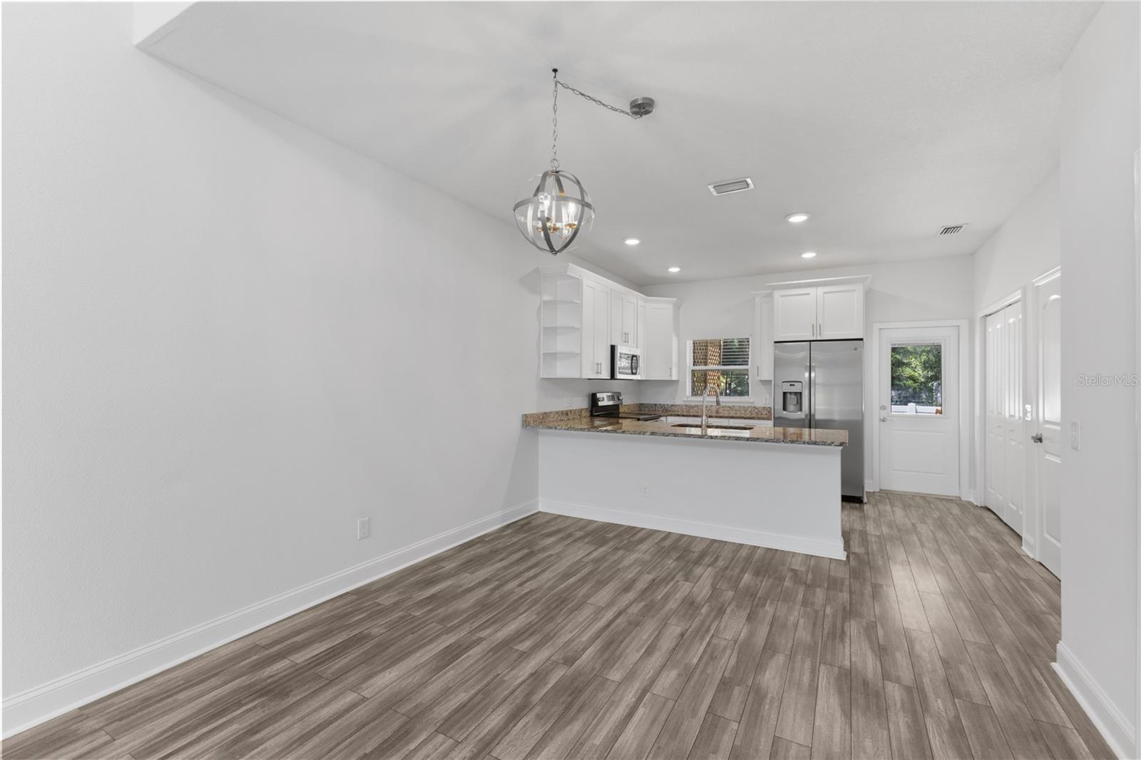 8702-8708 KENYON VIEW CT — photo 12