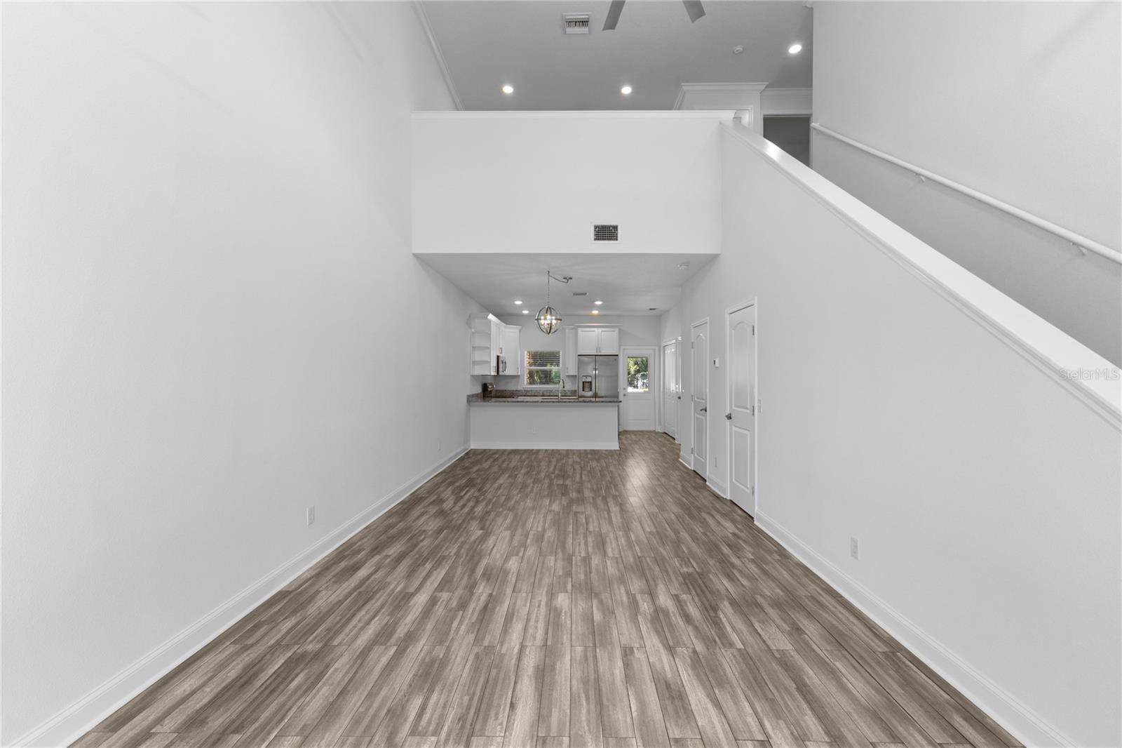 8702-8708 KENYON VIEW CT — photo 9