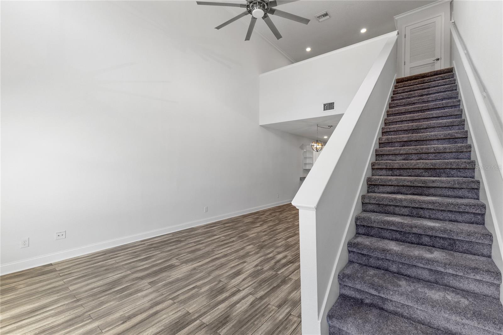 8702-8708 KENYON VIEW CT — photo 19