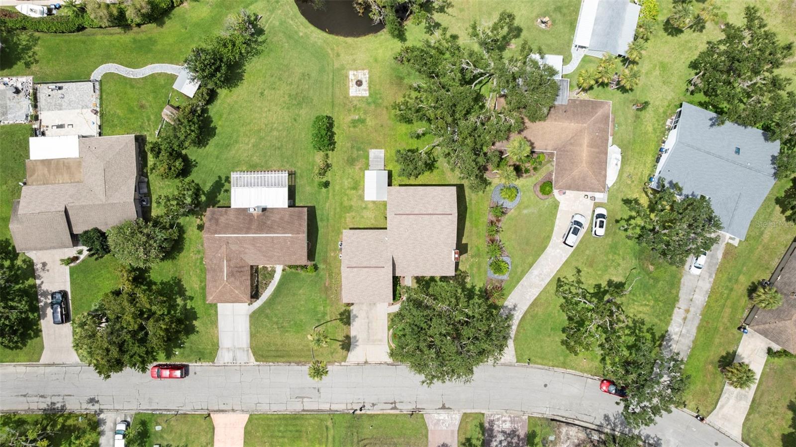 8006 OAK DR — photo 47