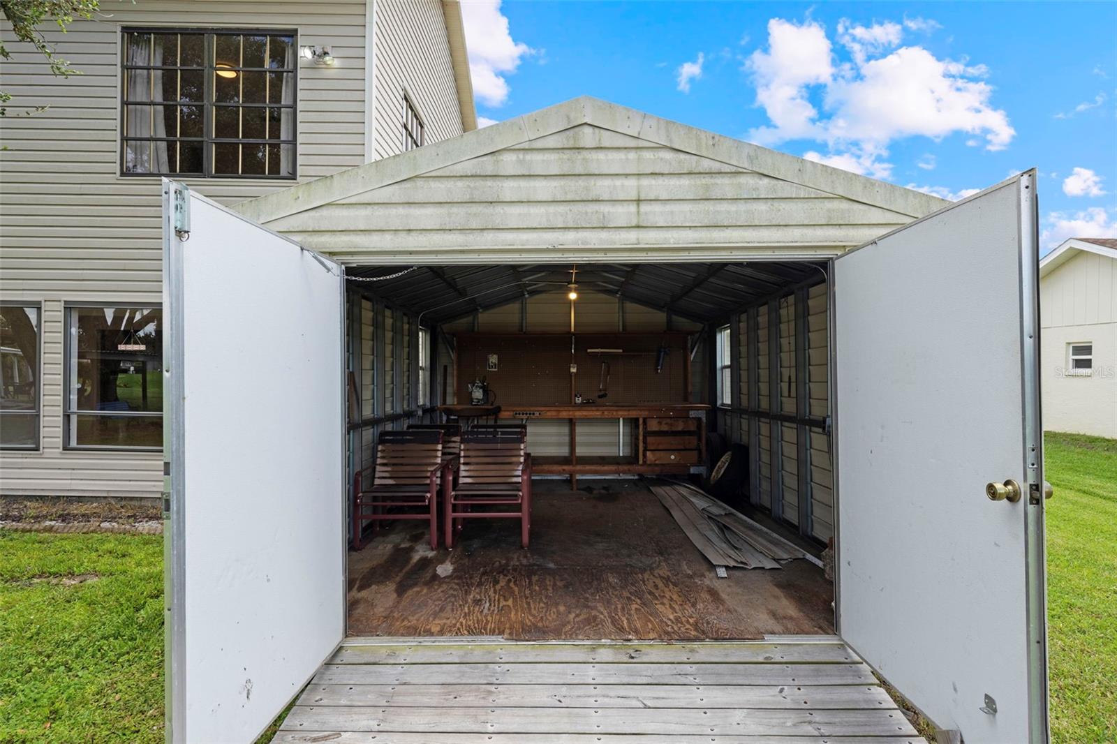 8006 OAK DR — photo 36
