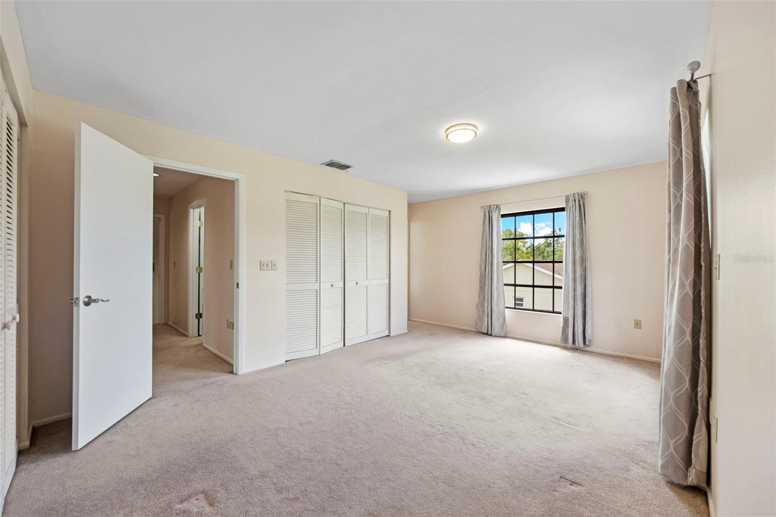 8006 OAK DR — photo 21