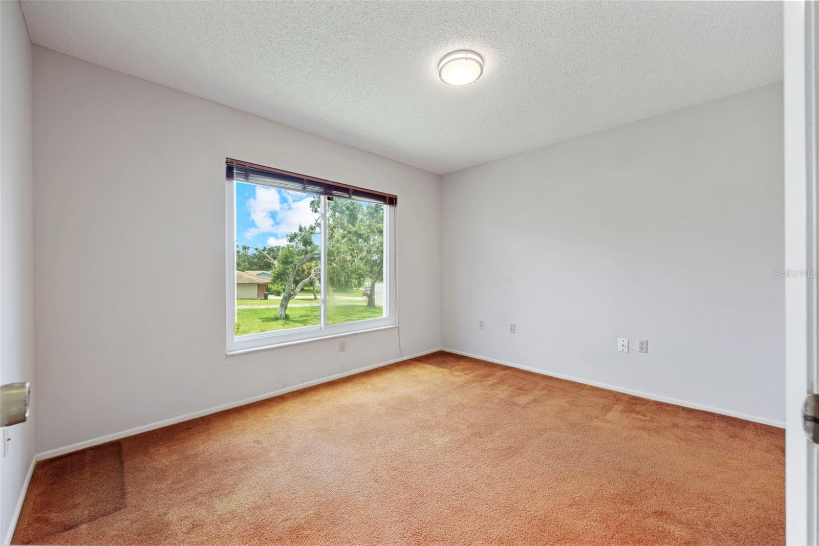 8006 OAK DR — photo 27