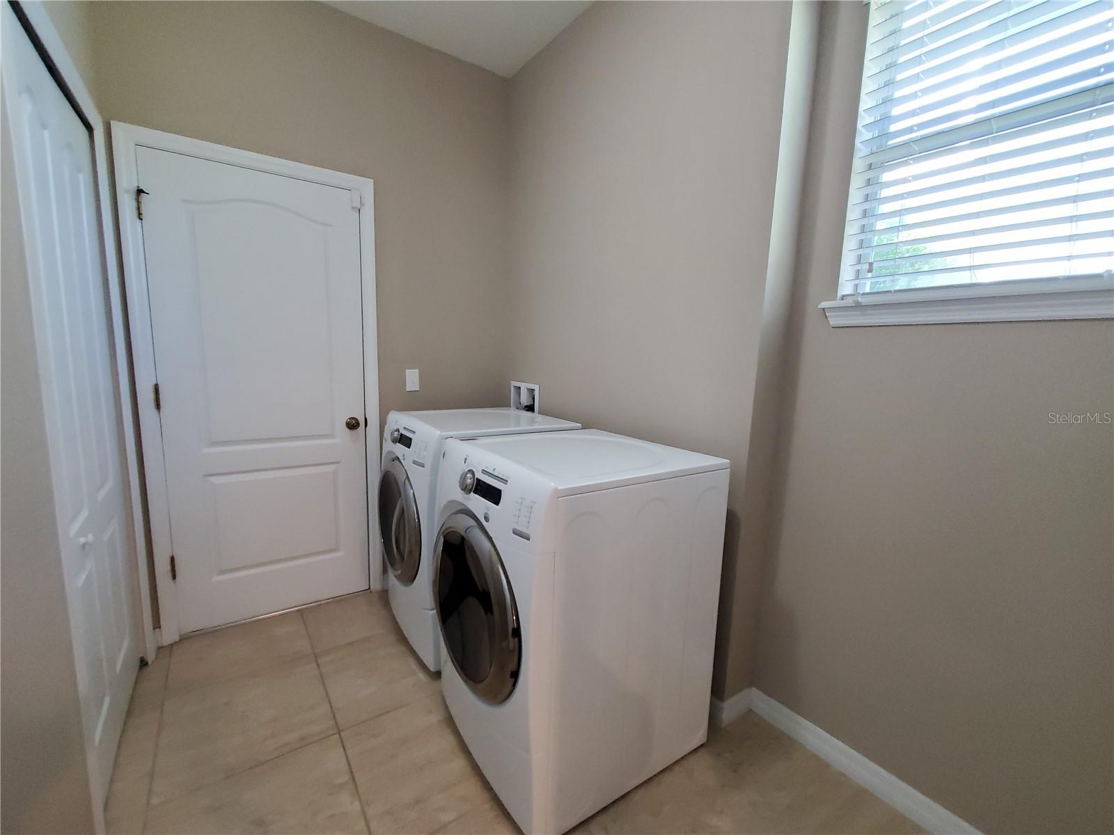 4222 GRANITE GLEN LOOP — photo 43