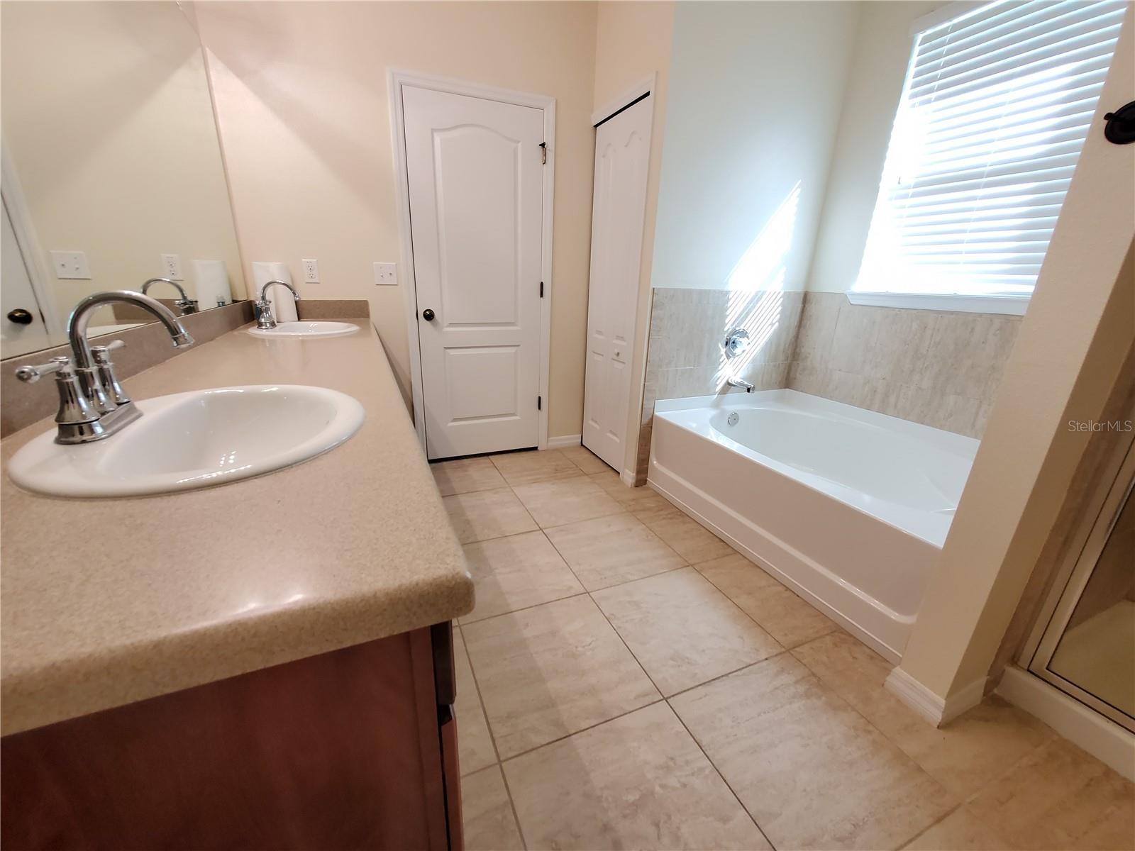 4222 GRANITE GLEN LOOP — photo 68