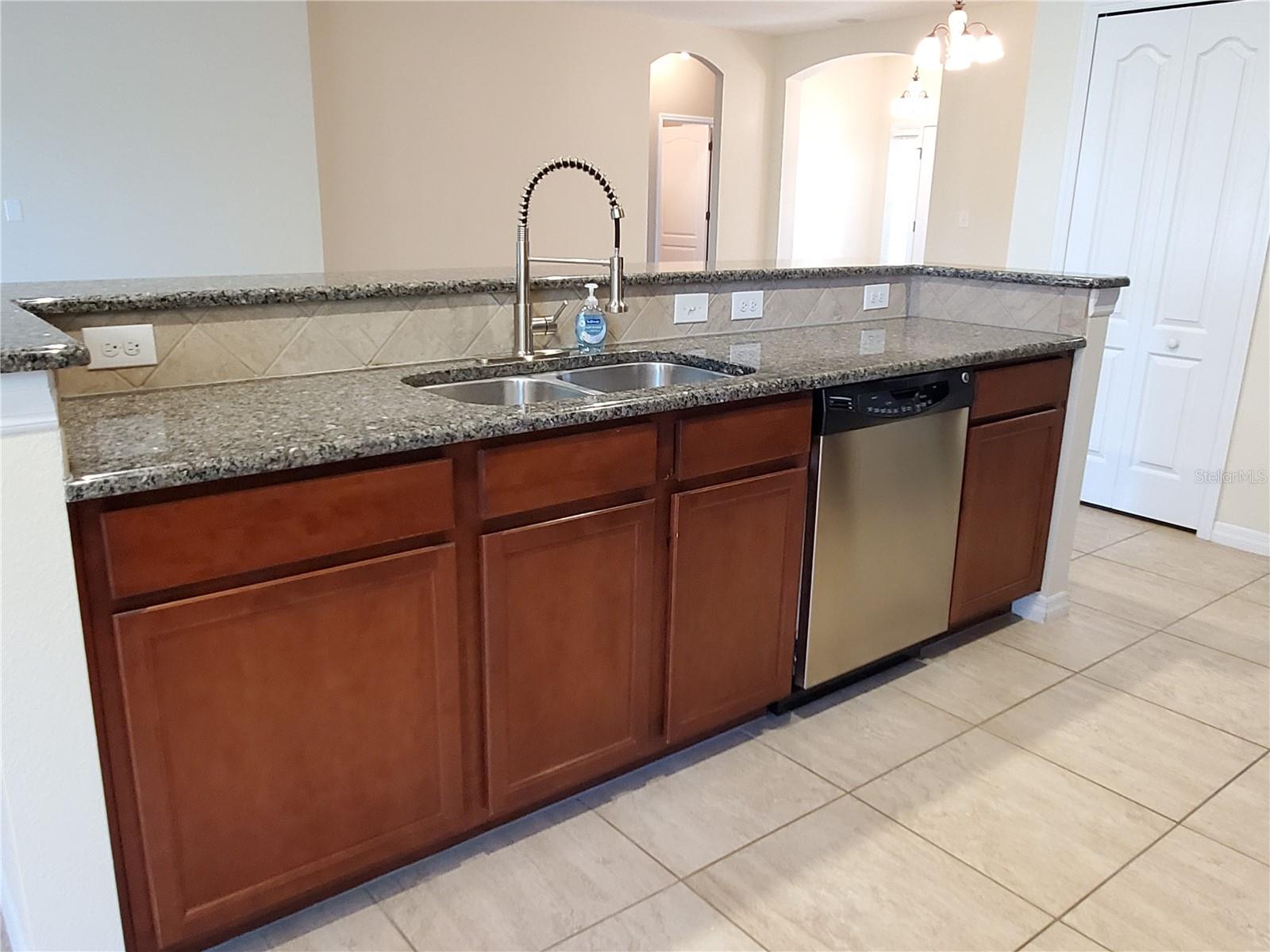 4222 GRANITE GLEN LOOP — photo 42