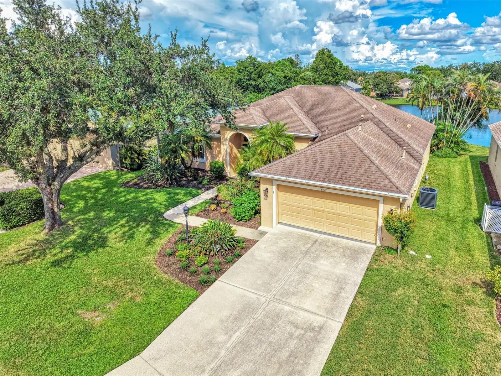 6721 CARLYLE LN — photo 6