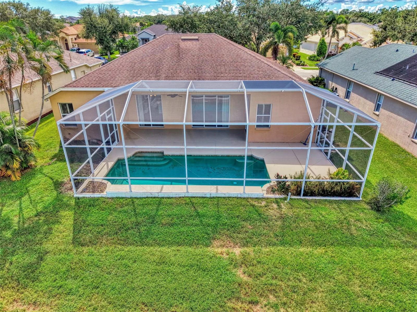 6721 CARLYLE LN — photo 40