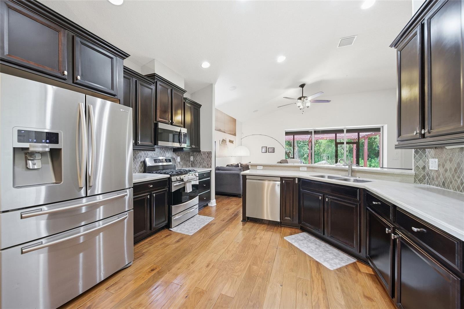 10106 CARAWAY SPICE AVE — photo 2