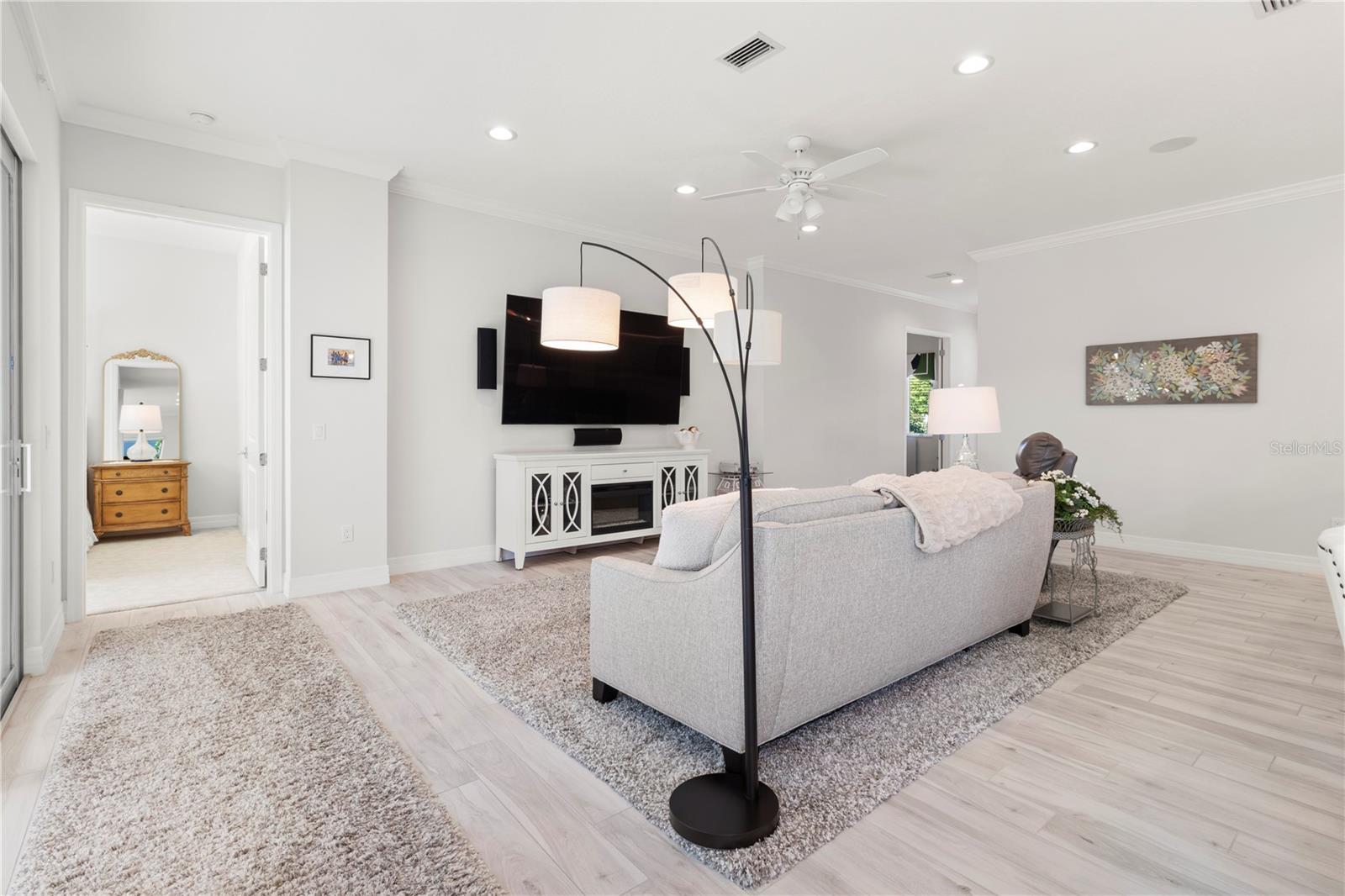 5031 TOBERMORY WAY — photo 9