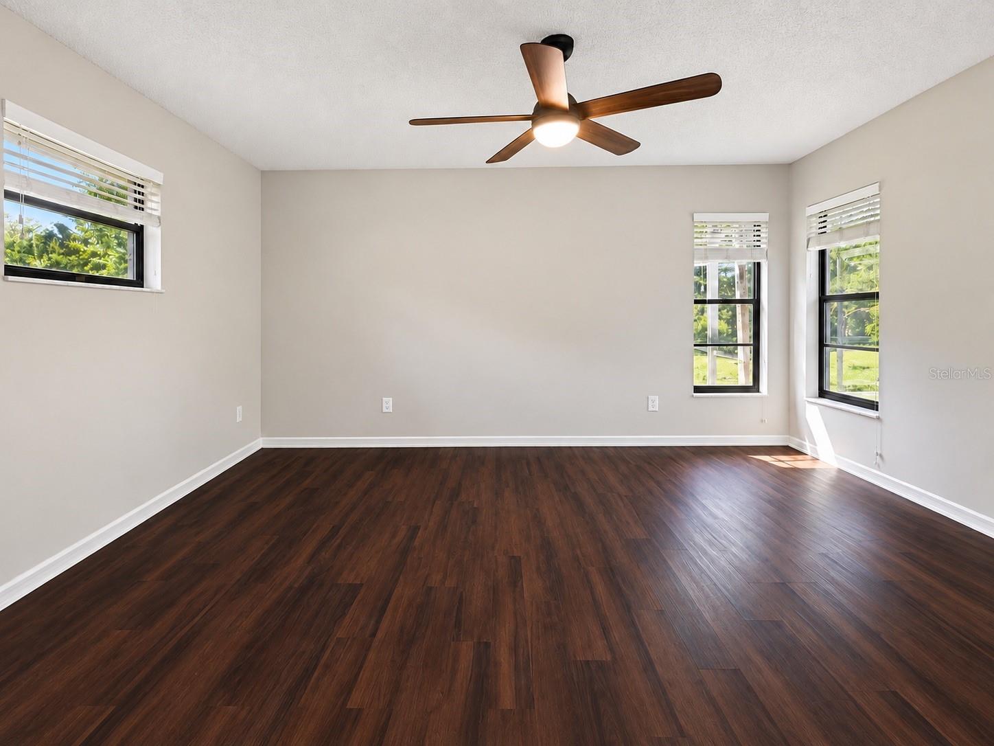 4545 DEBBIE LN — photo 18