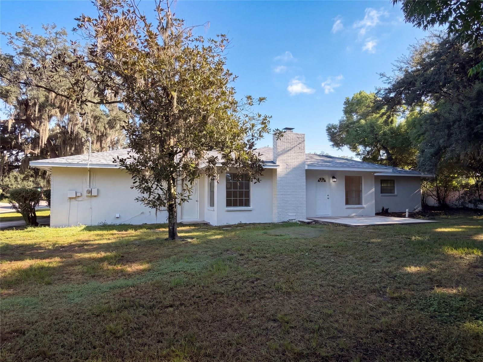 601 CAROLYN DR — photo 29