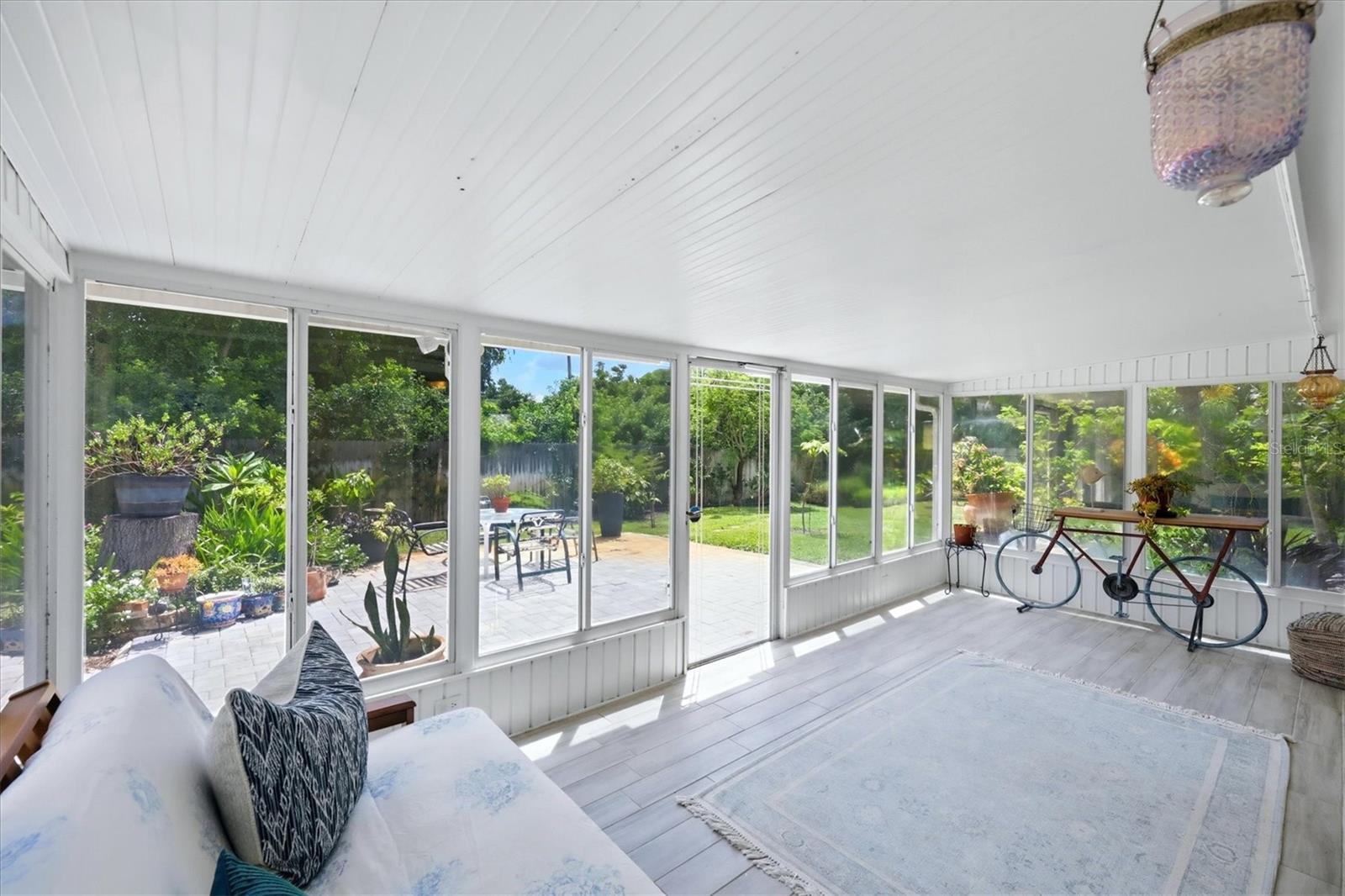 5847 REGENT RD — photo 26
