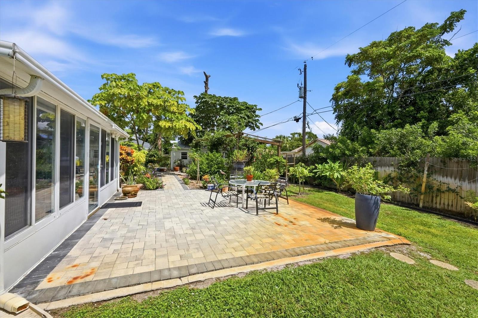 5847 REGENT RD — photo 29