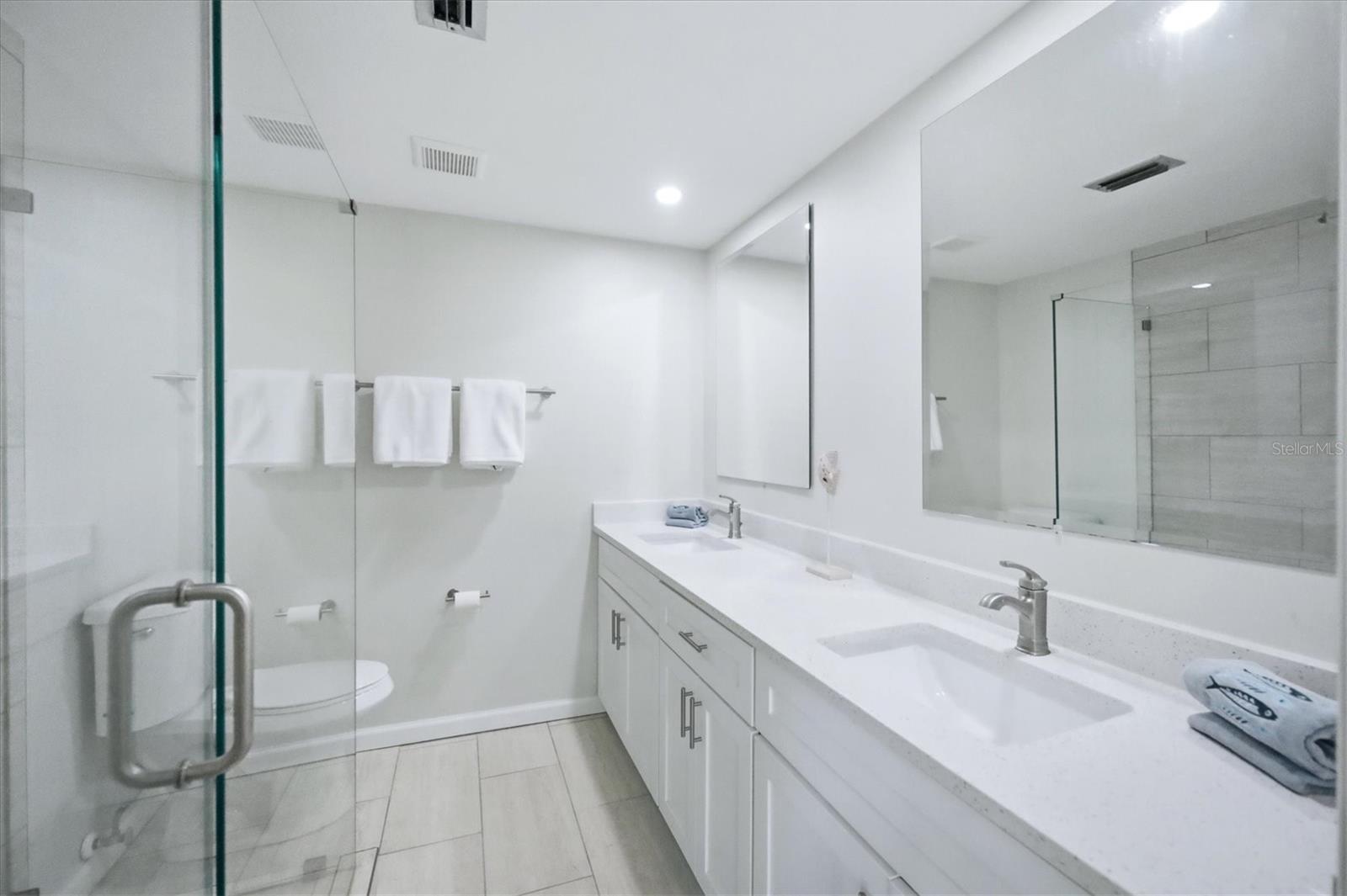 5847 REGENT RD — photo 19