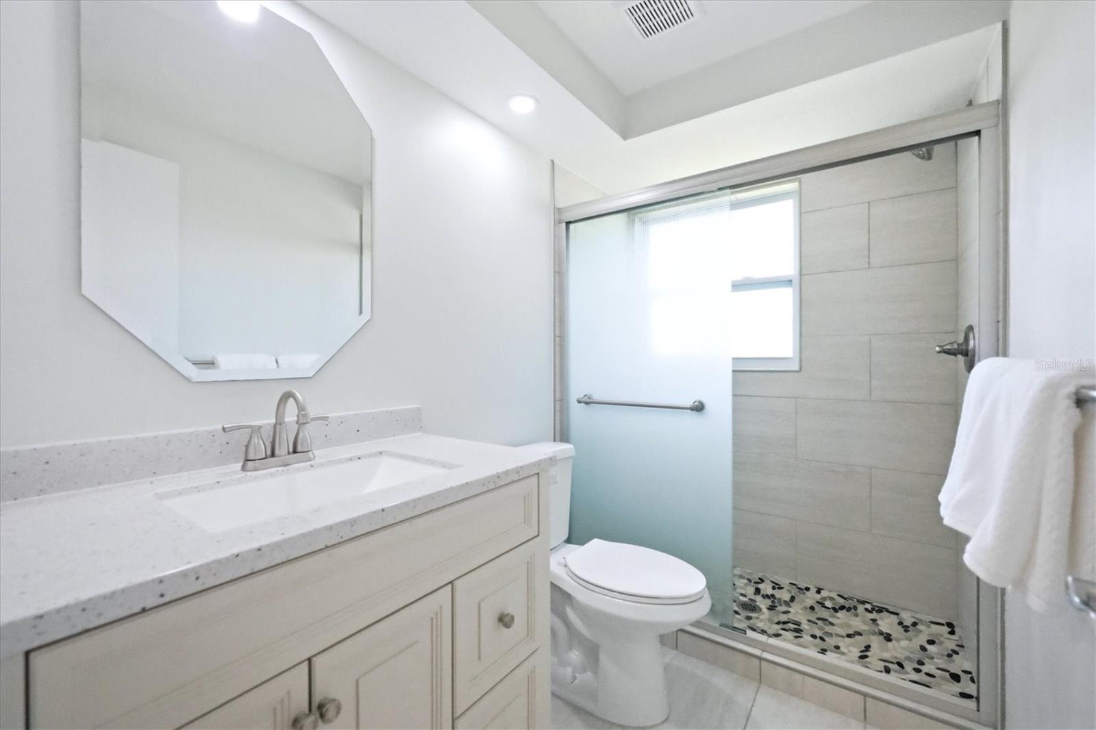 5847 REGENT RD — photo 23