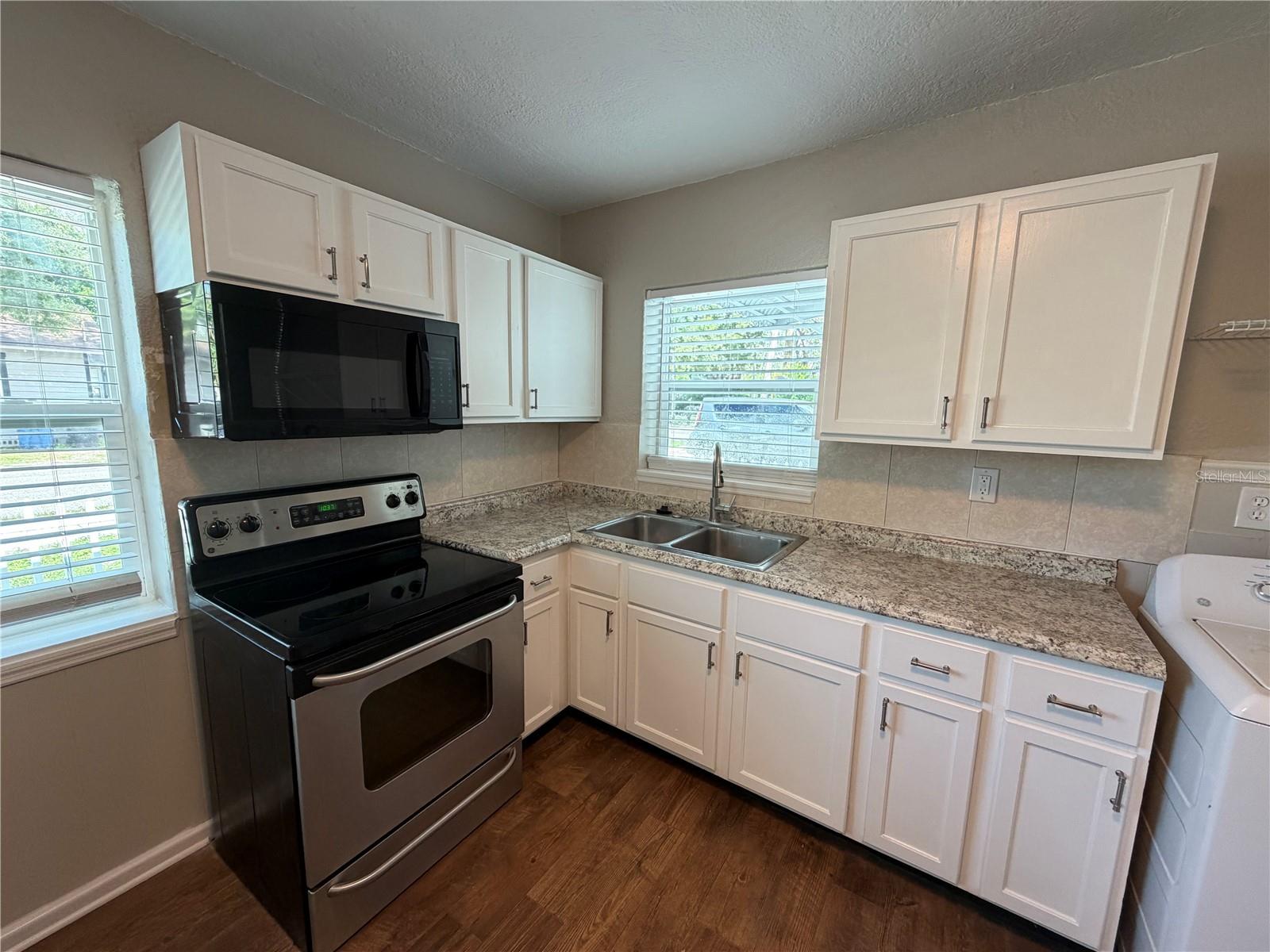 1132 BELLEAIR RD #A — photo 5