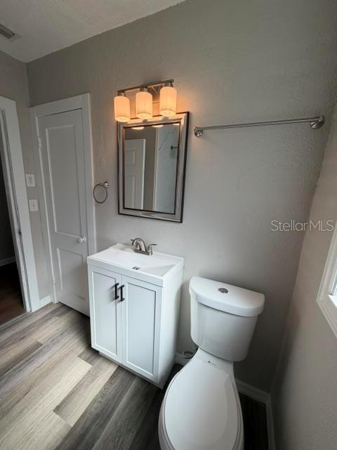 1132 BELLEAIR RD #A — photo 12