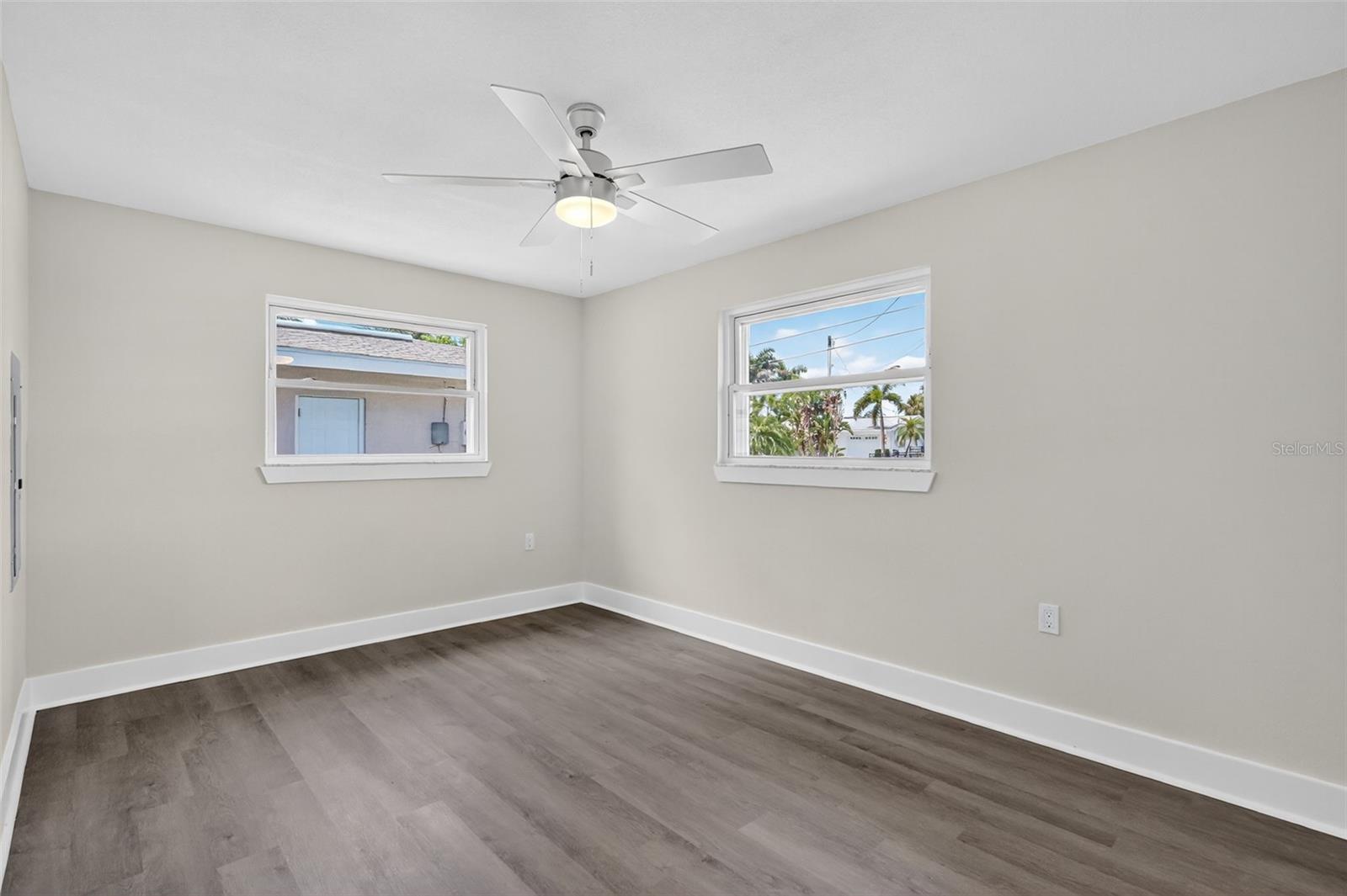2175 EDYTHE DR — photo 28