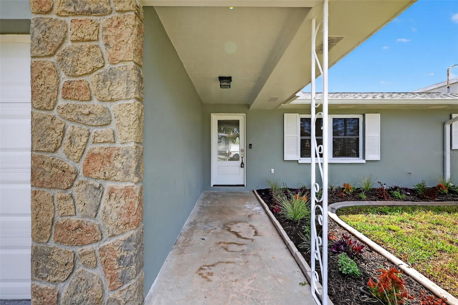 2175 EDYTHE DR — photo 4