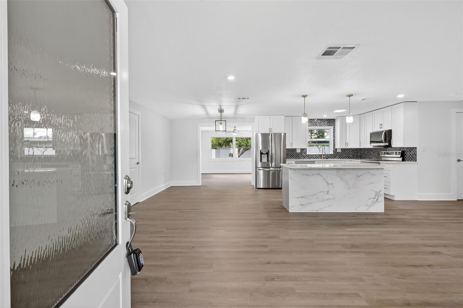 2175 EDYTHE DR — photo 6
