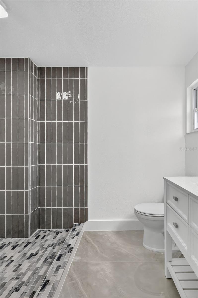 2175 EDYTHE DR — photo 26
