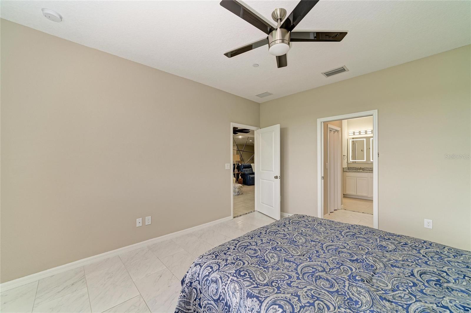 13815 MESSINA LOOP #101 — photo 31