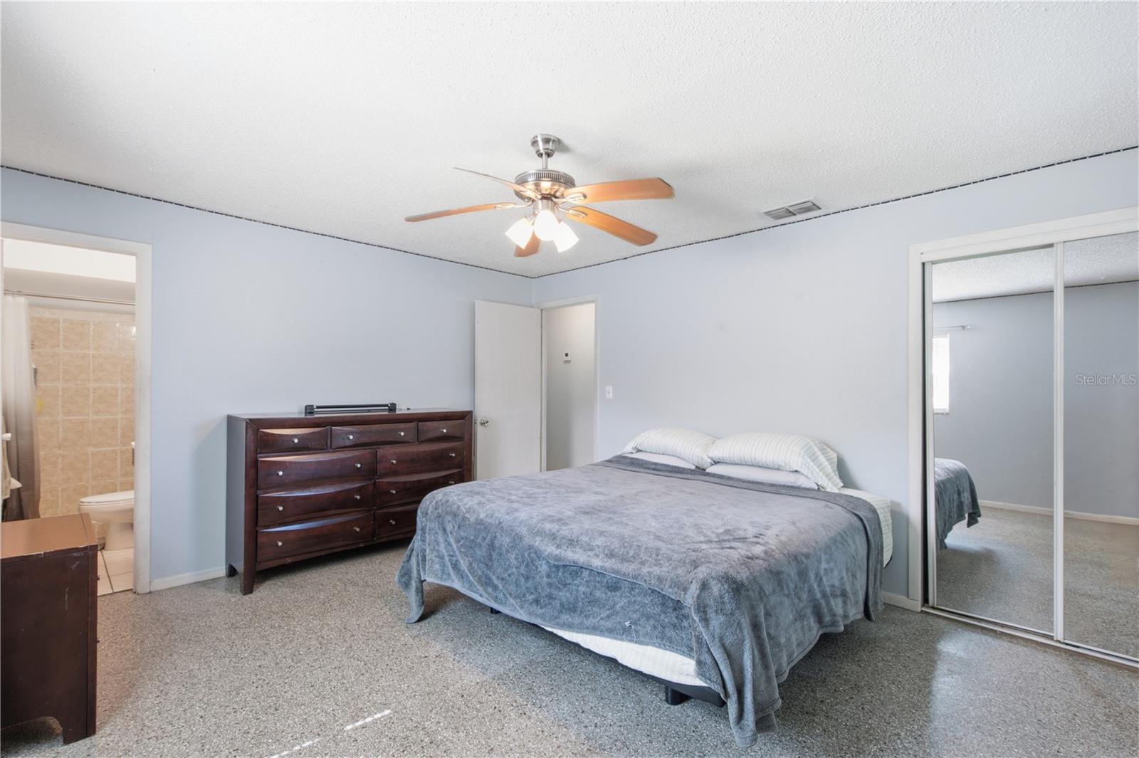 802 PAPAYA DR — photo 27