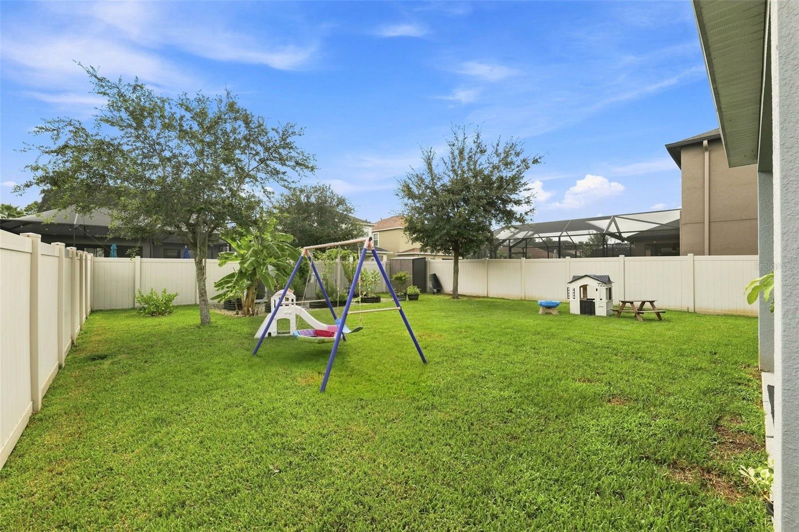 8096 SEAGARDEN LN — photo 27