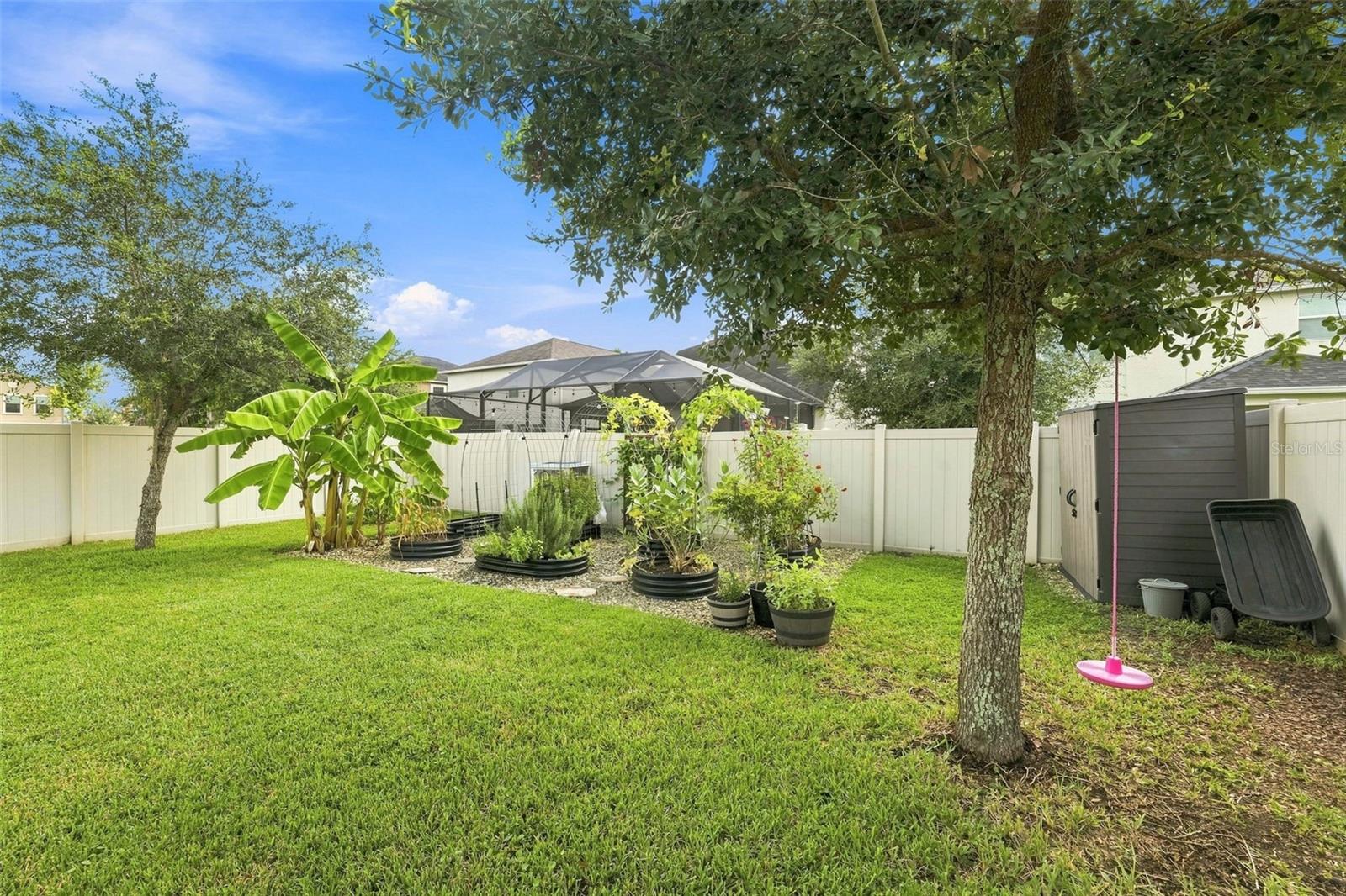 8096 SEAGARDEN LN — photo 29