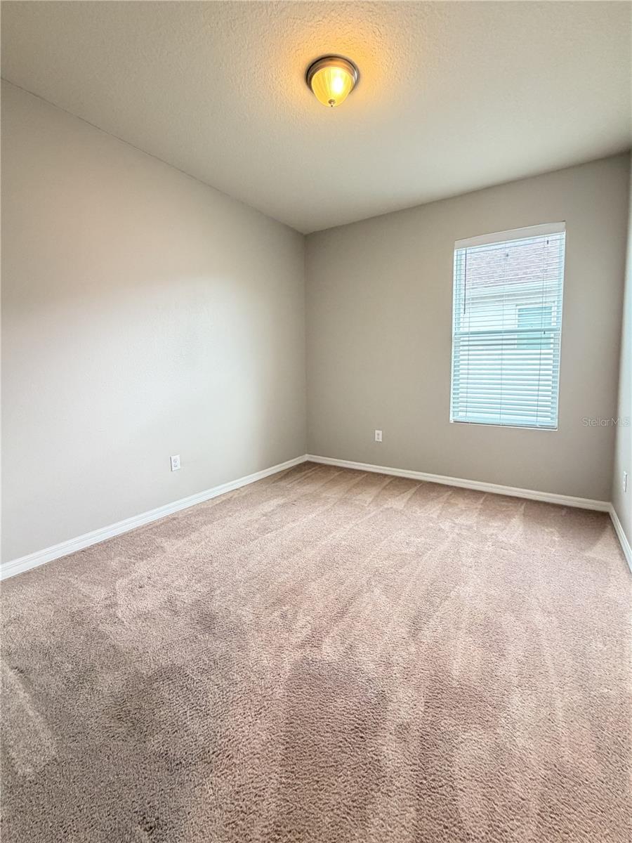 5022 SUNCATCHER DR — photo 34