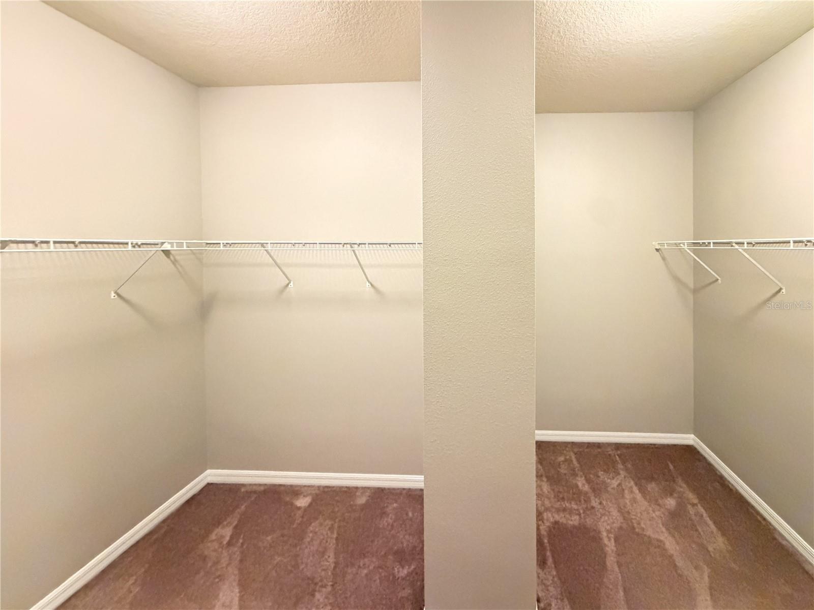 5022 SUNCATCHER DR — photo 32