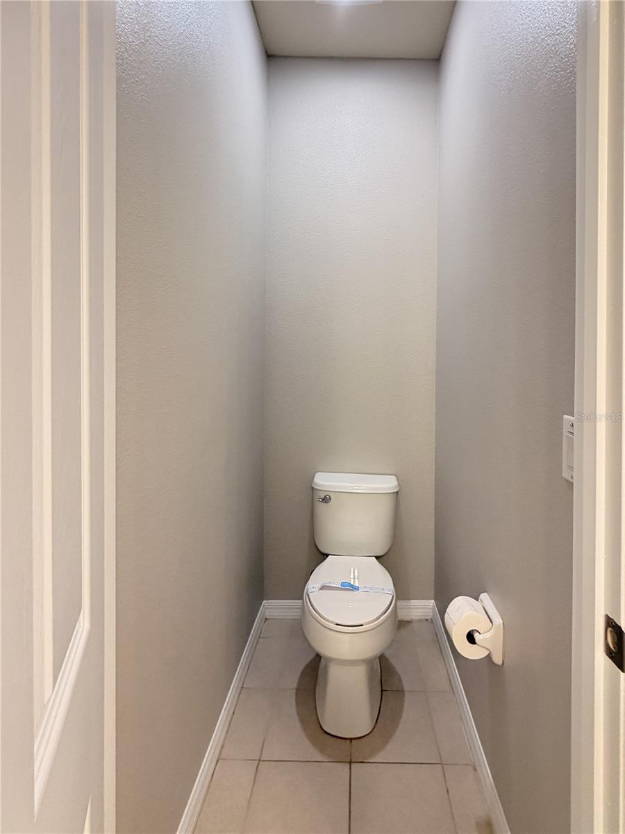 5022 SUNCATCHER DR — photo 29