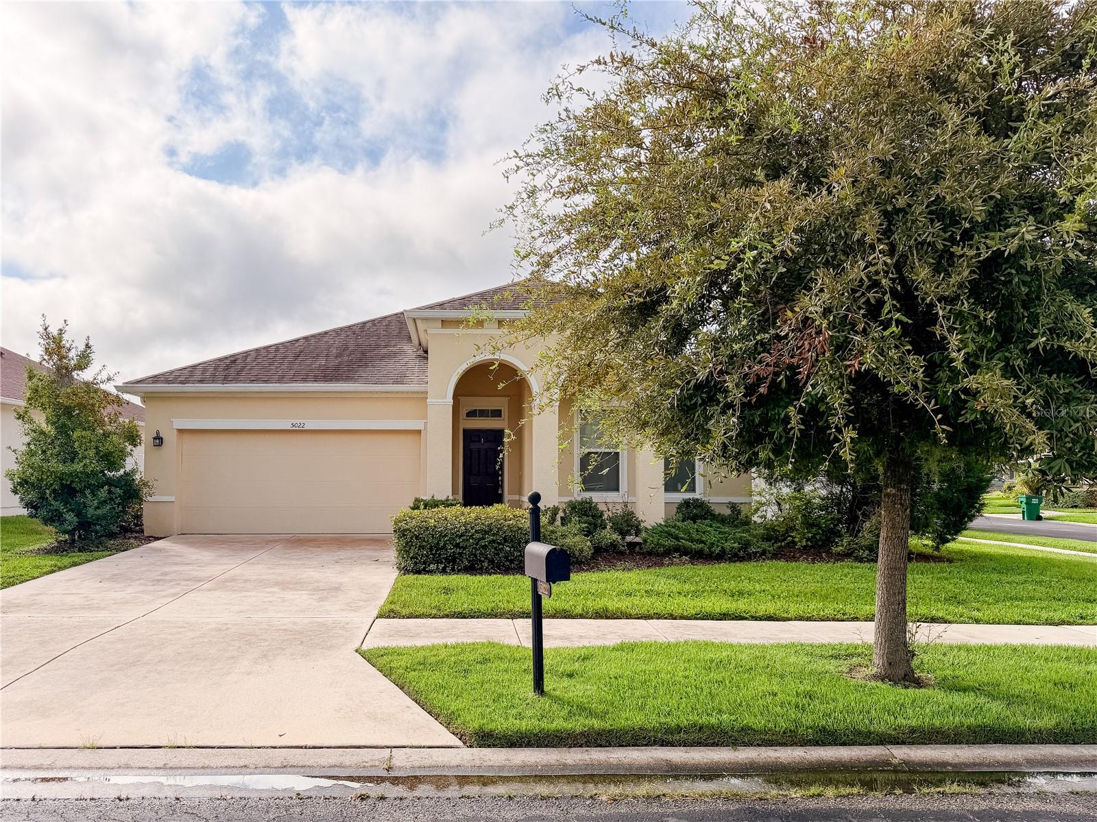 5022 SUNCATCHER DR — photo 2