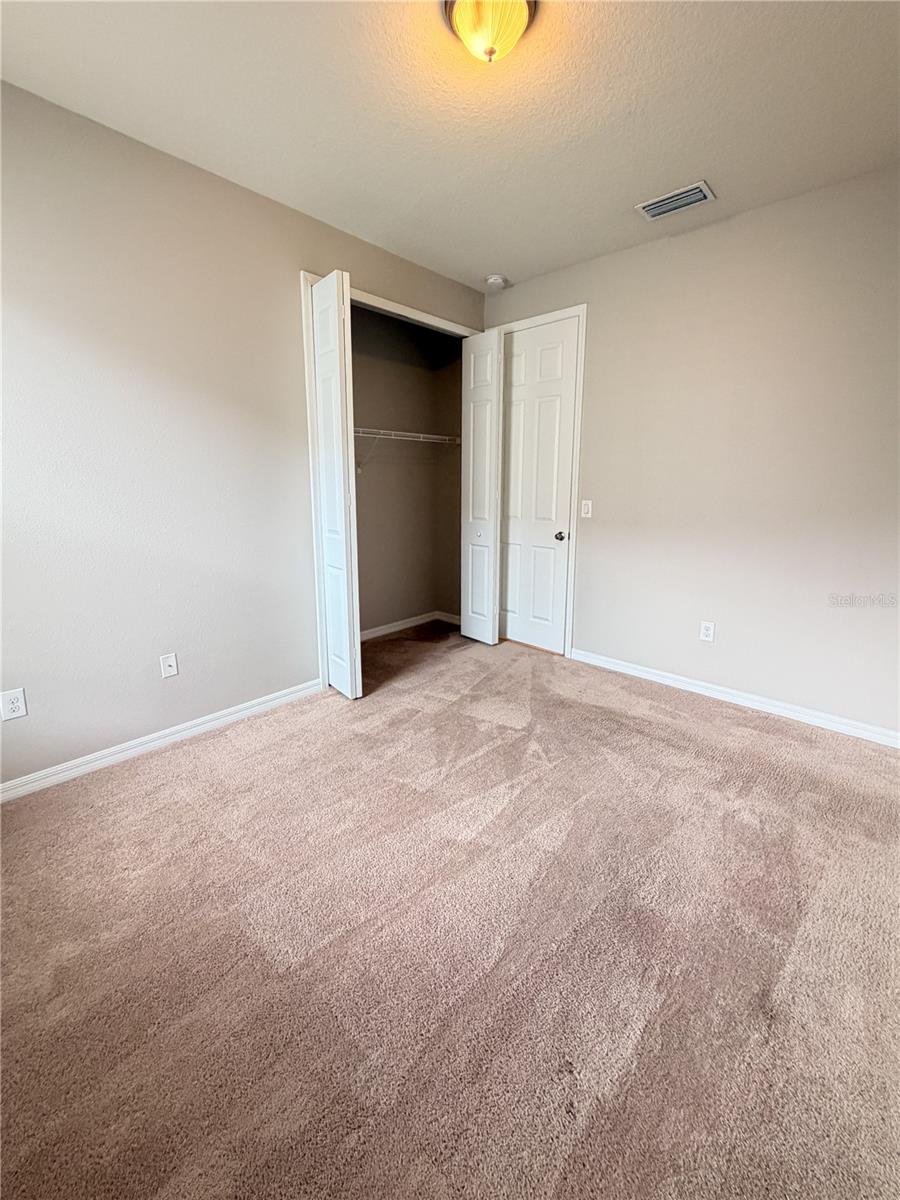 5022 SUNCATCHER DR — photo 35