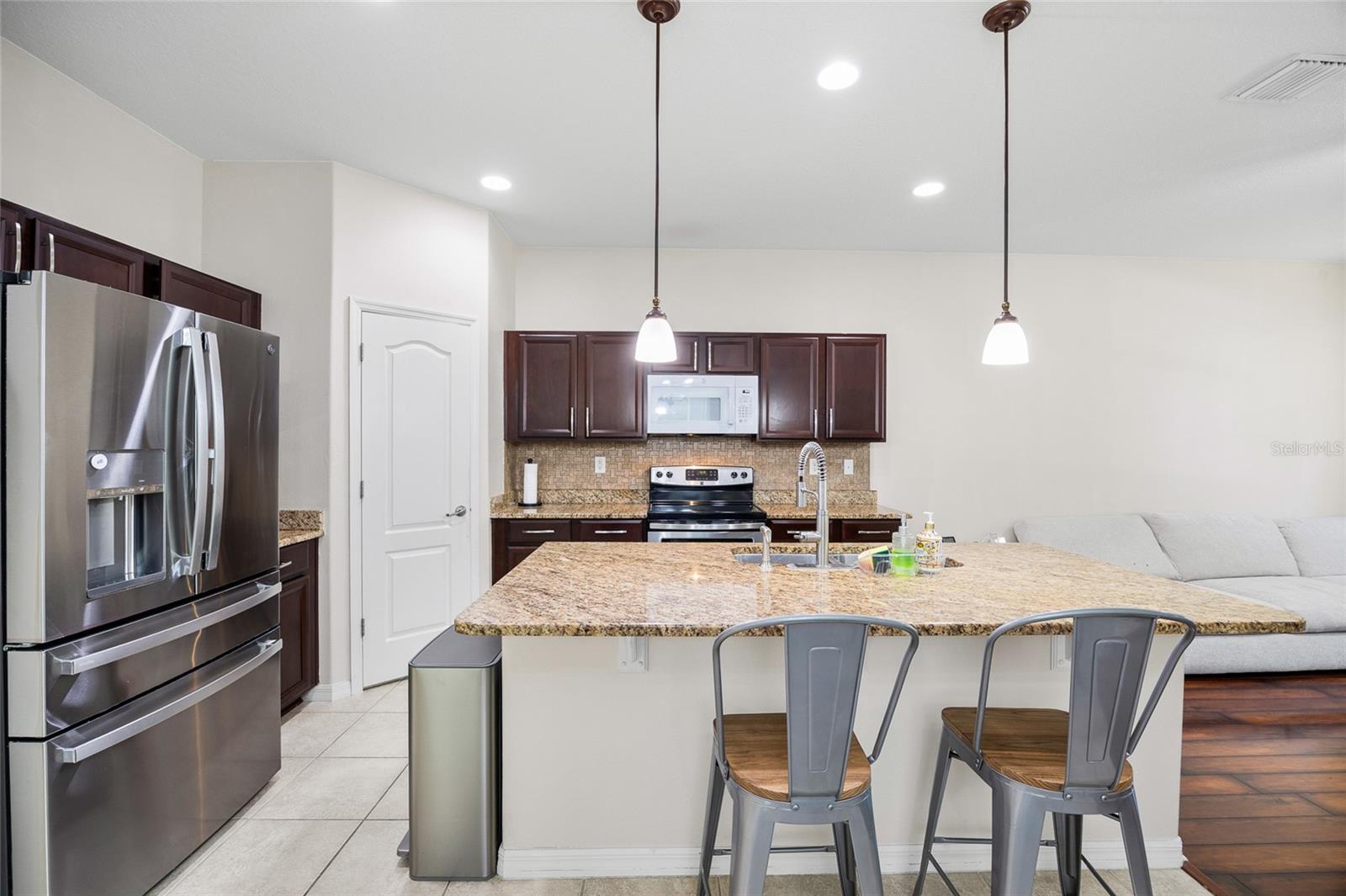 9026 SIENNA MOSS LN — photo 13