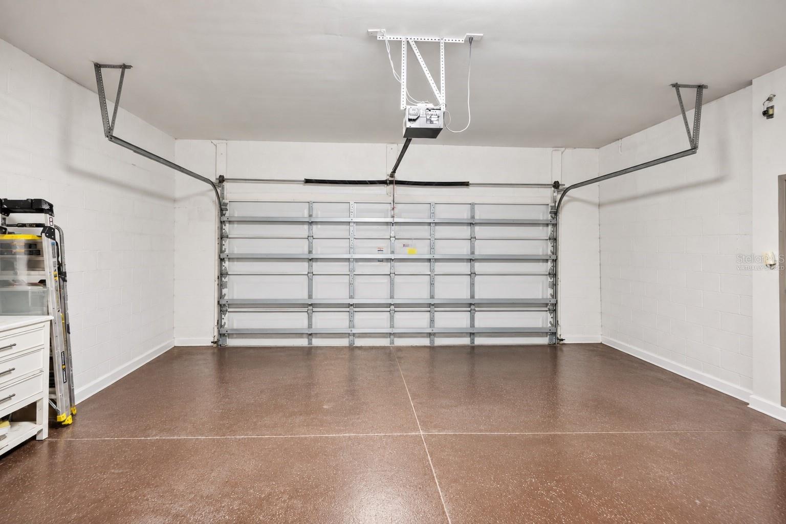 9026 SIENNA MOSS LN — photo 34